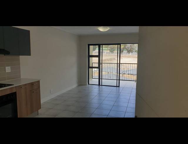 1 BEDROOM PROPERTY TO RENT IN GREENBAY ECO ESTATE